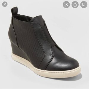 A New Day Black Wedge Sneaker